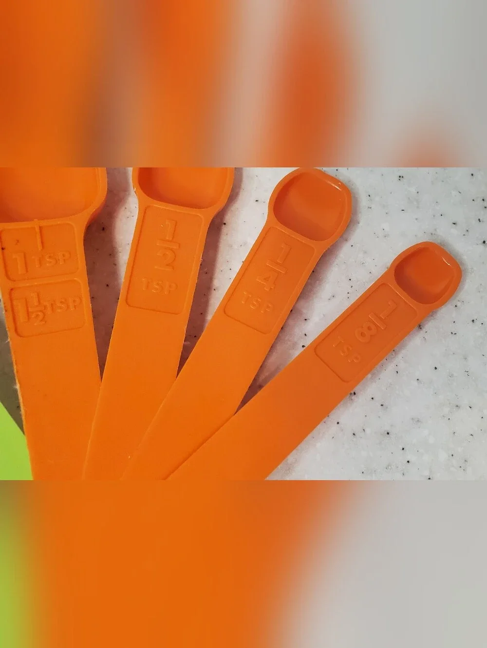 Vintage Tupperware Measuring Spoon Set Orange Green 5 Pc Removable Ring USA
